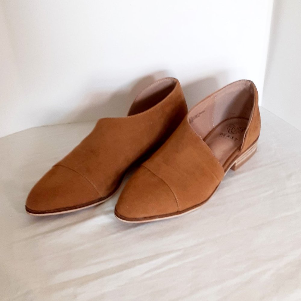 Beast Fashion Vegan Suede Loafers - Picture 4 of 11